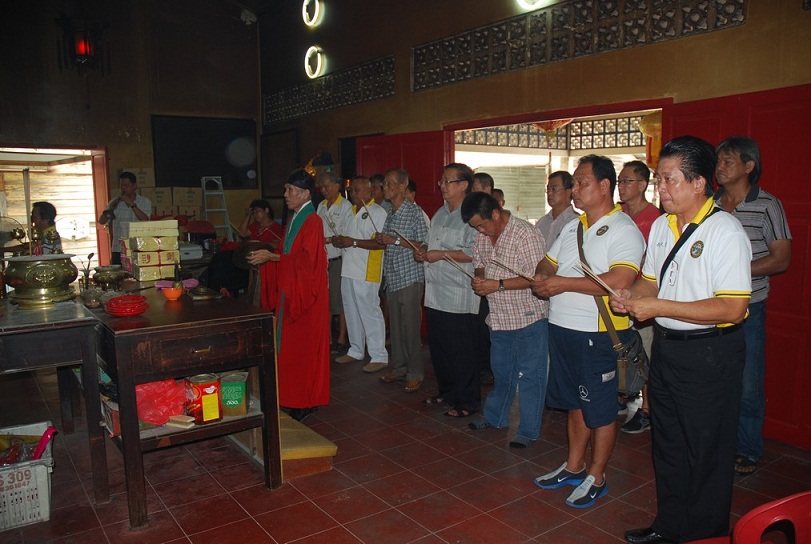 上中樑仪式 (8.5.2014)